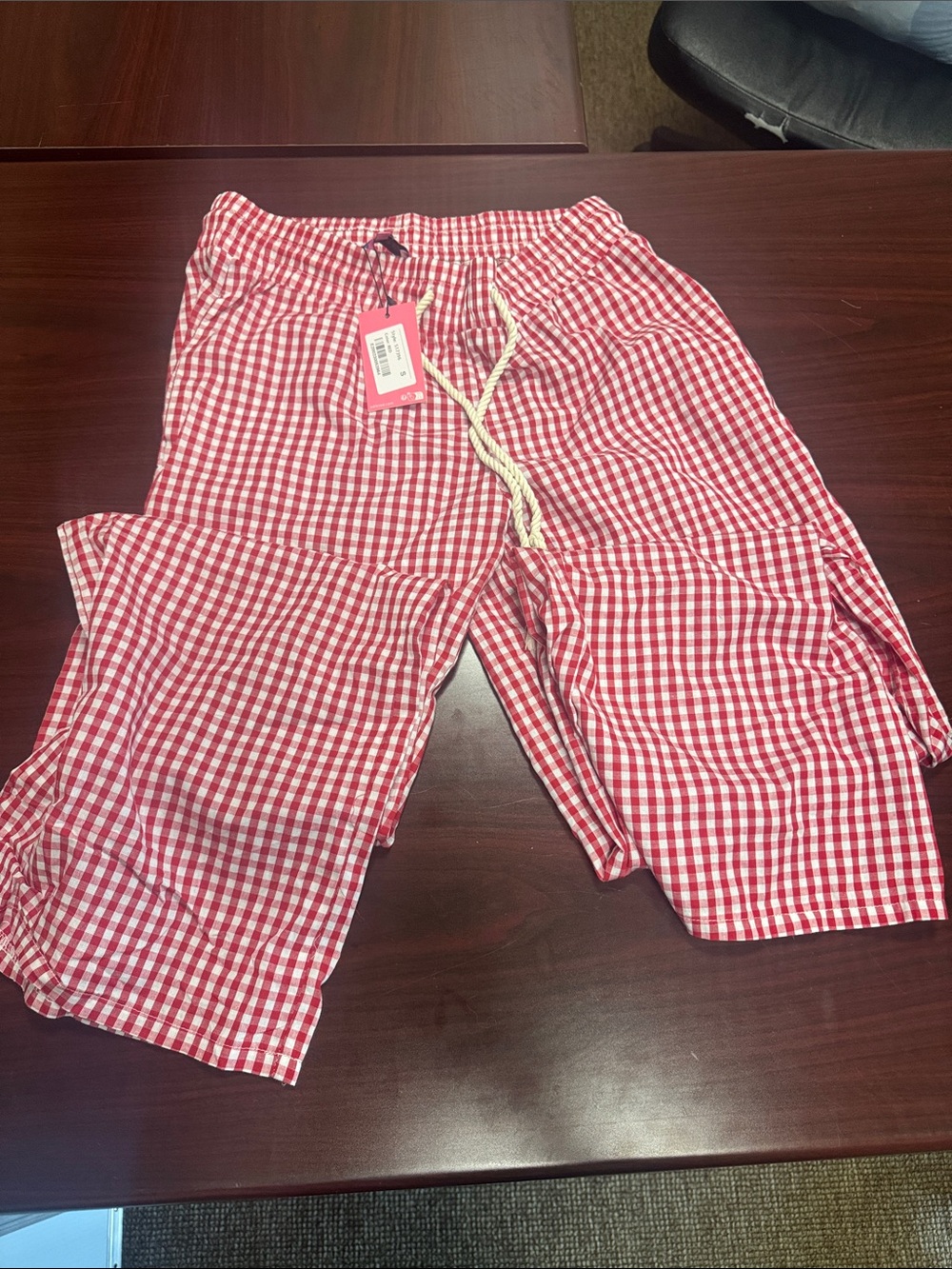Women’s Edikted Red Gingham Pull-On Pants NWT